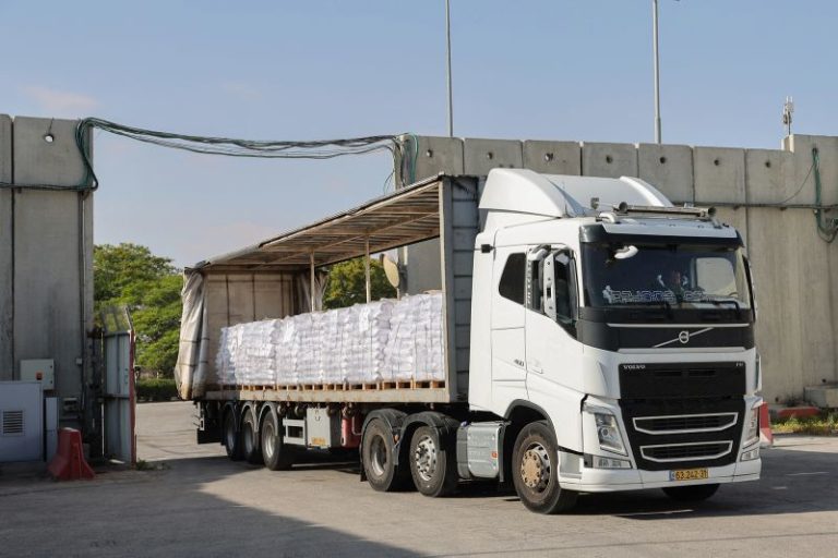 Aid trickles into Gaza for first time in weeks but UN says it’s ‘nowhere near enough’